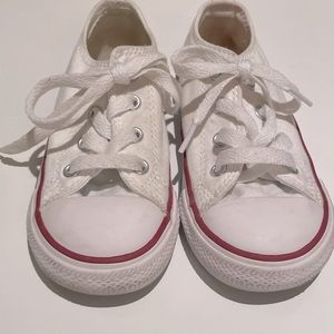 Gently used Converse Chuck Taylors white toddler size 8.